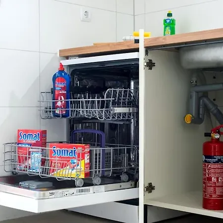 Appartement Modernes Grossraeumiges - Zwei Baeder